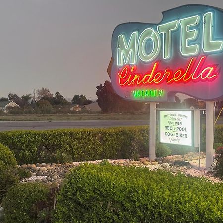 Cinderella Motel Hollister Zewnętrze zdjęcie
